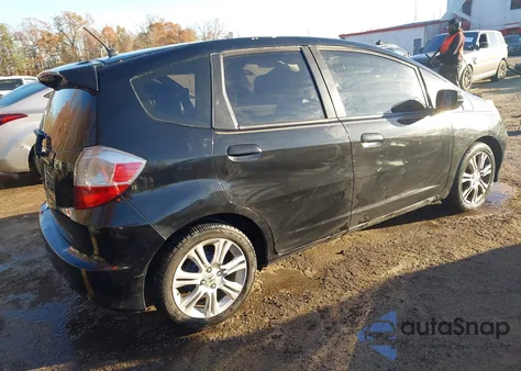 2011 Honda Fit Sport z USA, uszkodzony, nr VIN JHMGE8H64BC002499